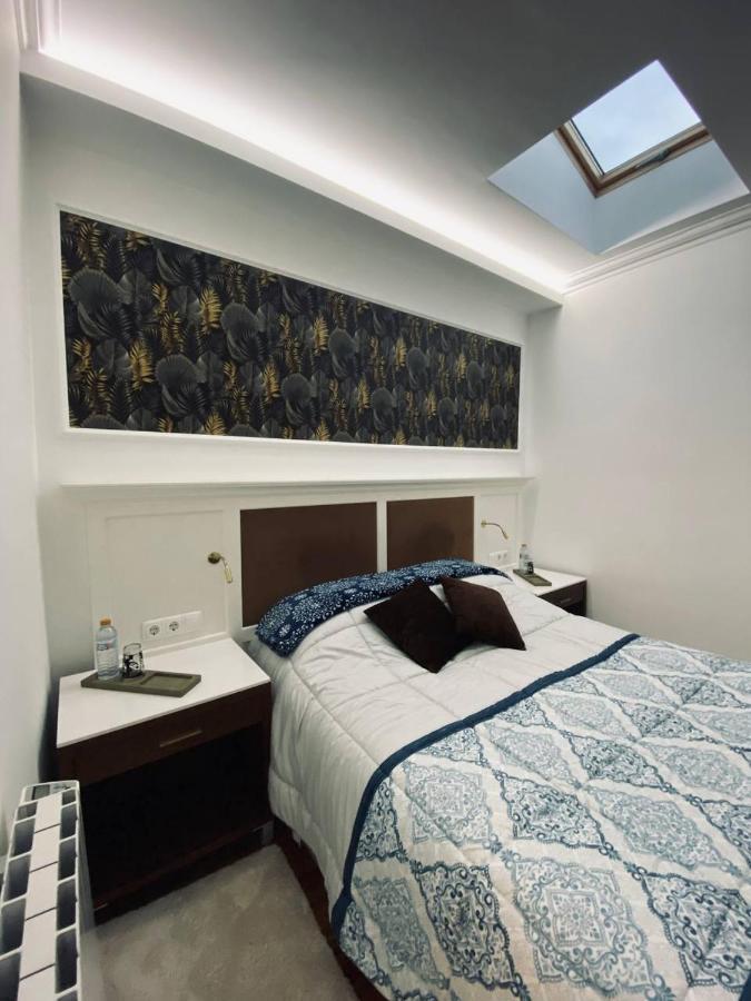 Private Room Trafaria Экстерьер фото