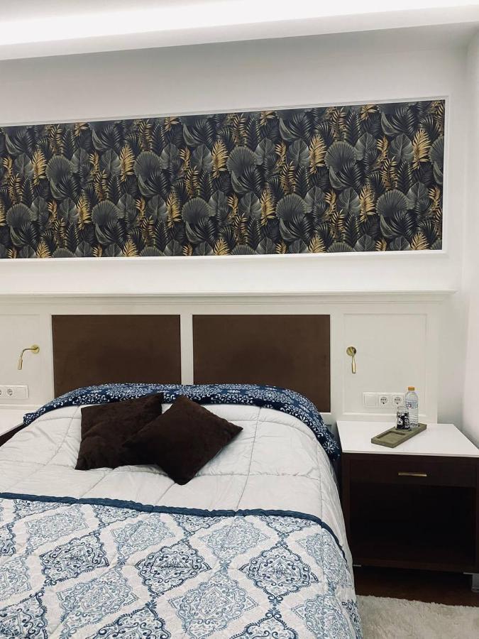 Private Room Trafaria Экстерьер фото